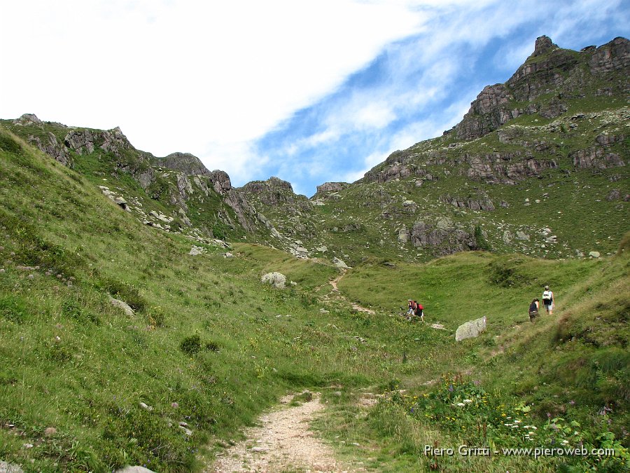 Valcorte 091.jpg - Si intravvede il Passo dei  Laghi Gemelli